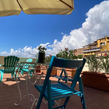 Апартаменты La Terrazza Di Re Скарлино Экстерьер фото